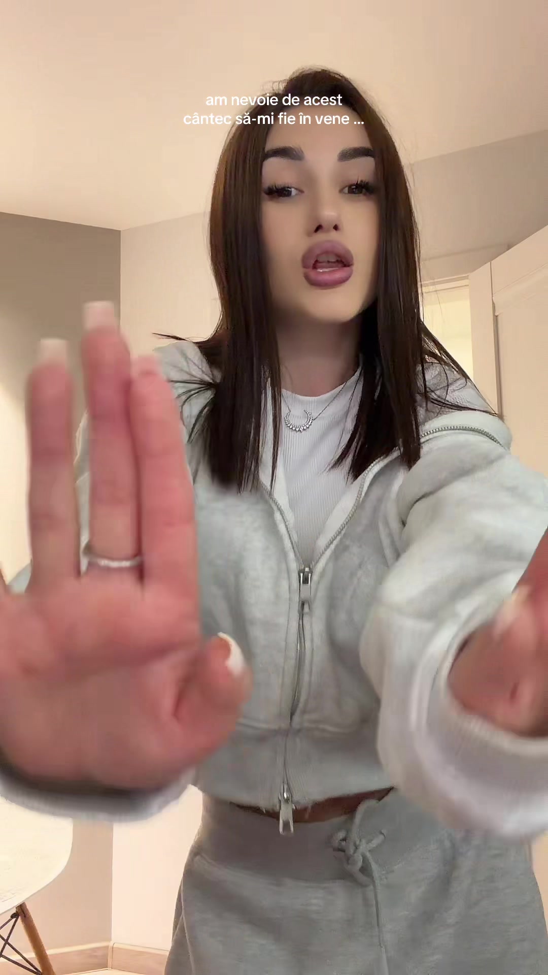 @VladaMarjina
