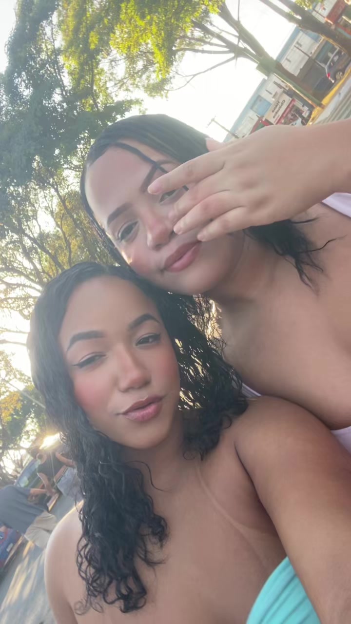 @Dessa Oliver 🍒