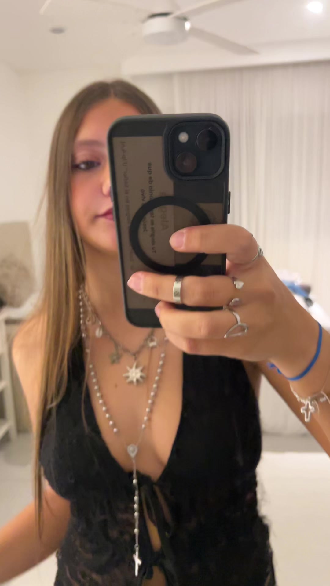@manuela