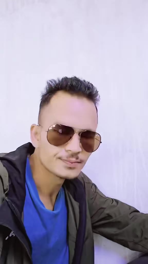 @तिम्रो याद्ले सताएको छ सानु😭?
