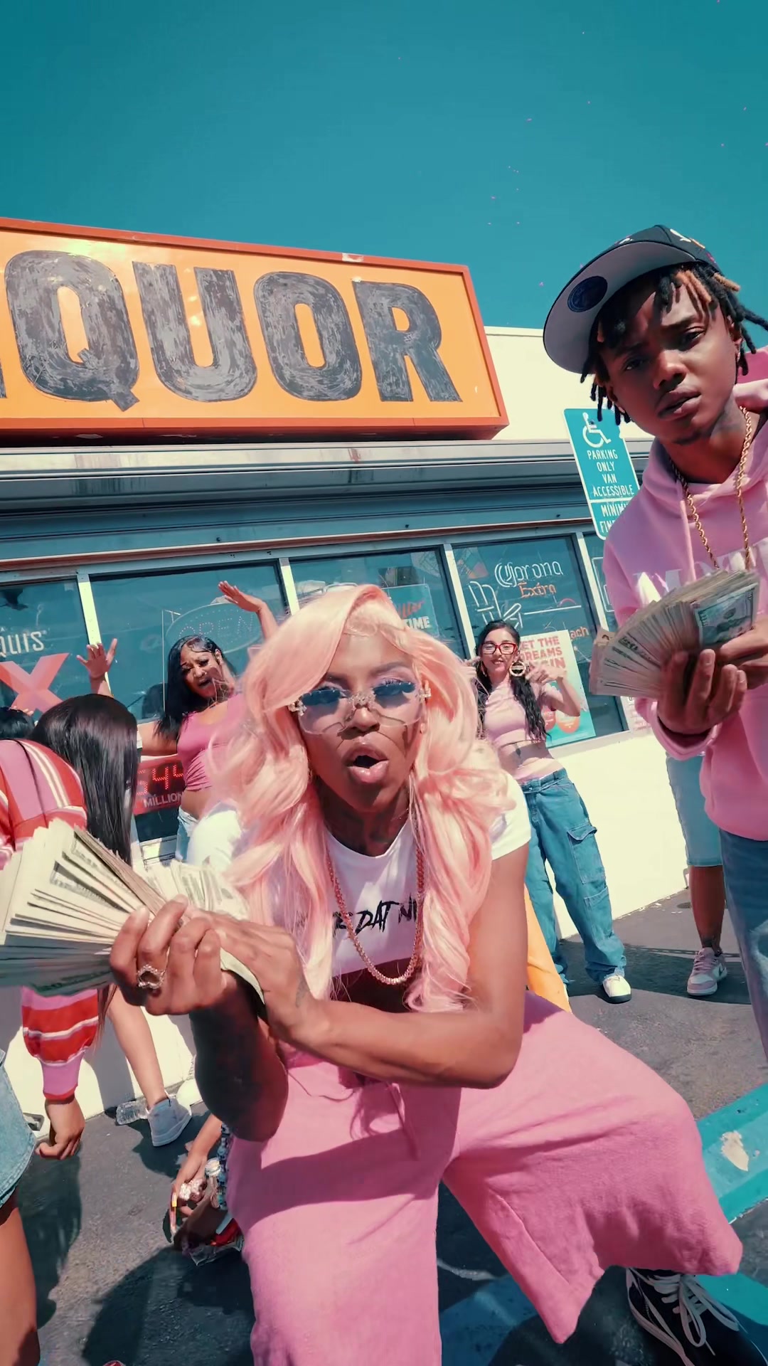 @dajdolla_