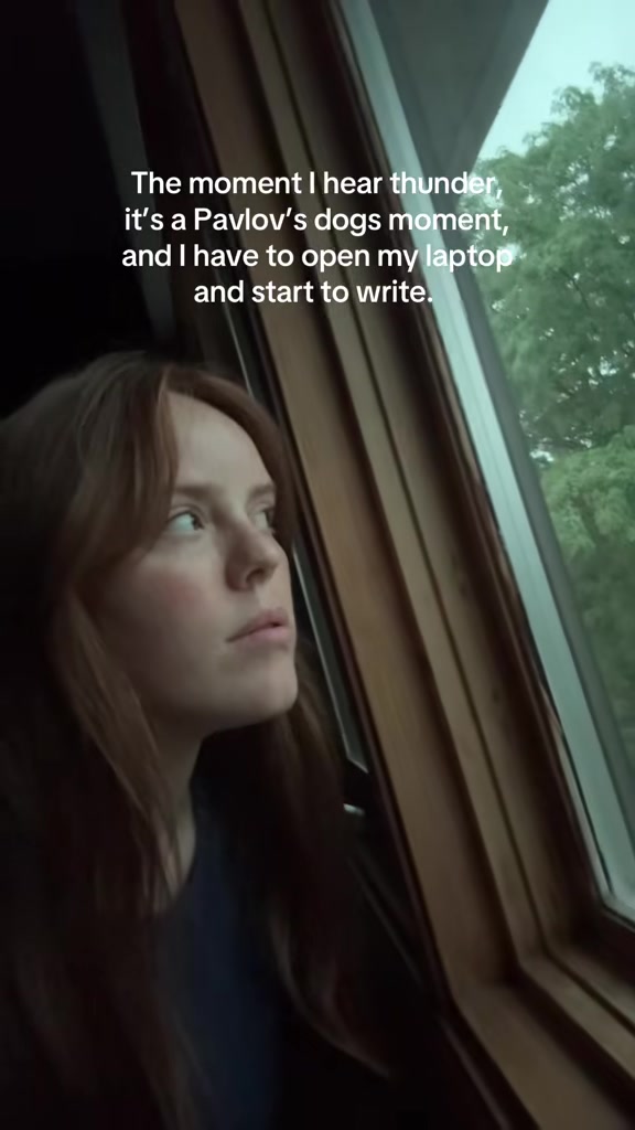 @Sophie // Writer + Illustrator