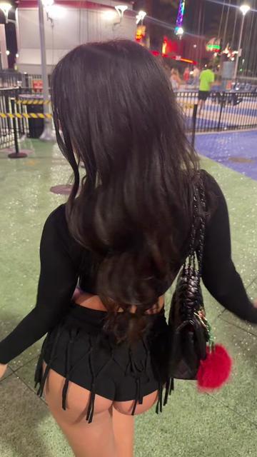 @Julieee🍒