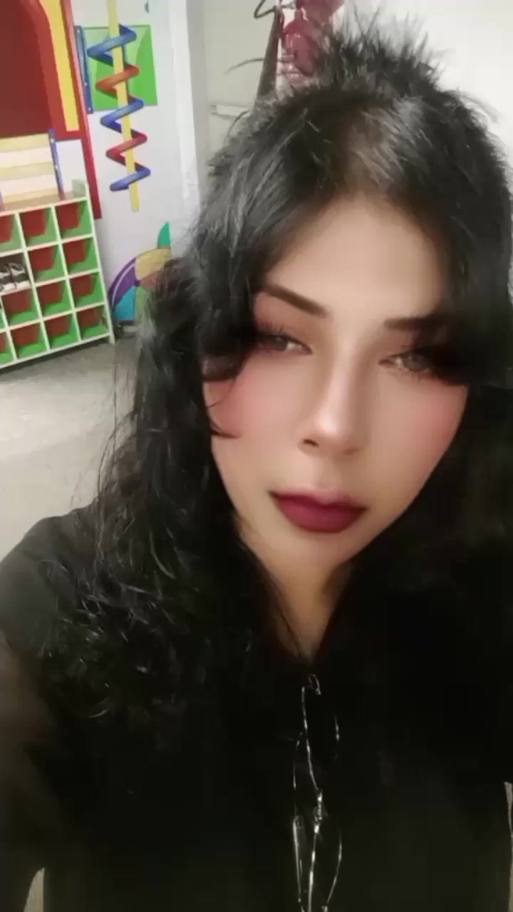 @ZoeeNazar