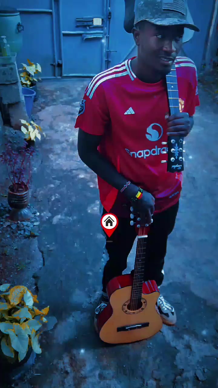 @Bazuku