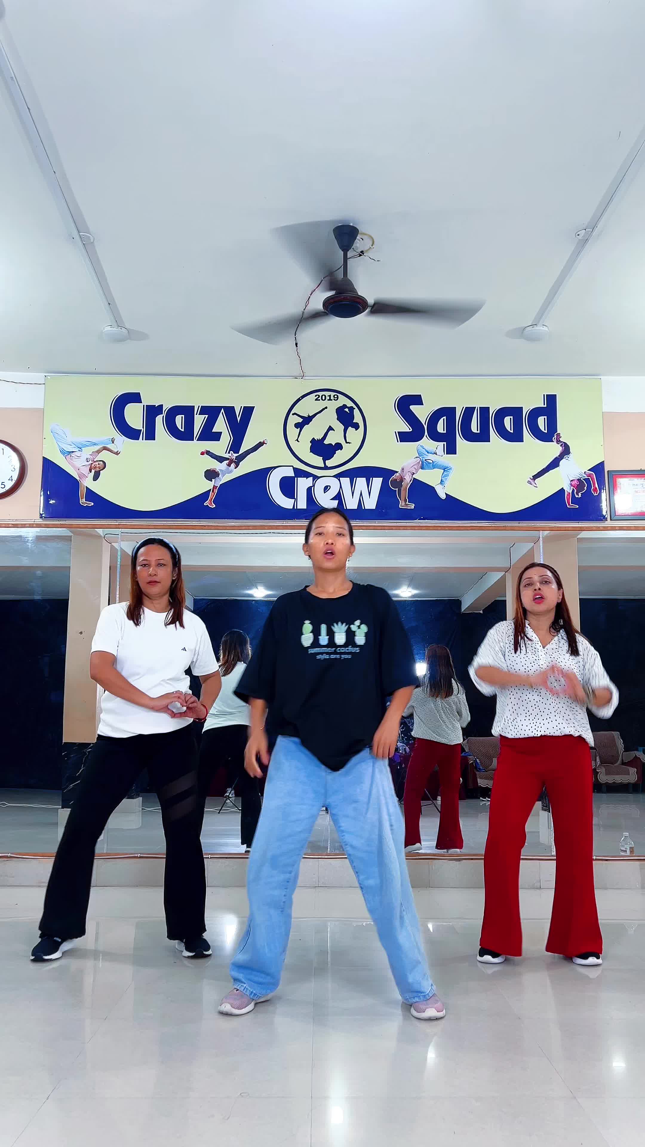 @Crazy Squad Crew