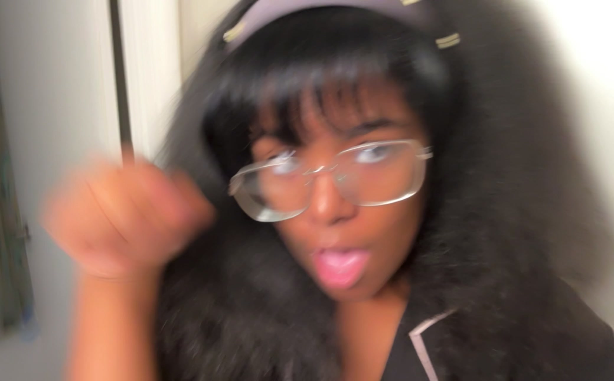 @Milk. [𝐂𝐨𝐦𝐦𝐬 𝐎𝐩𝐞𝐧.]