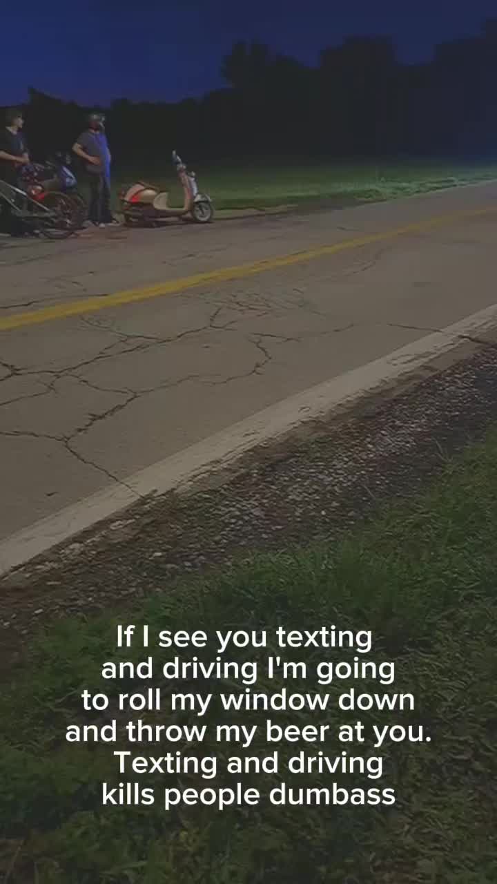 @TwoWheelJokerr