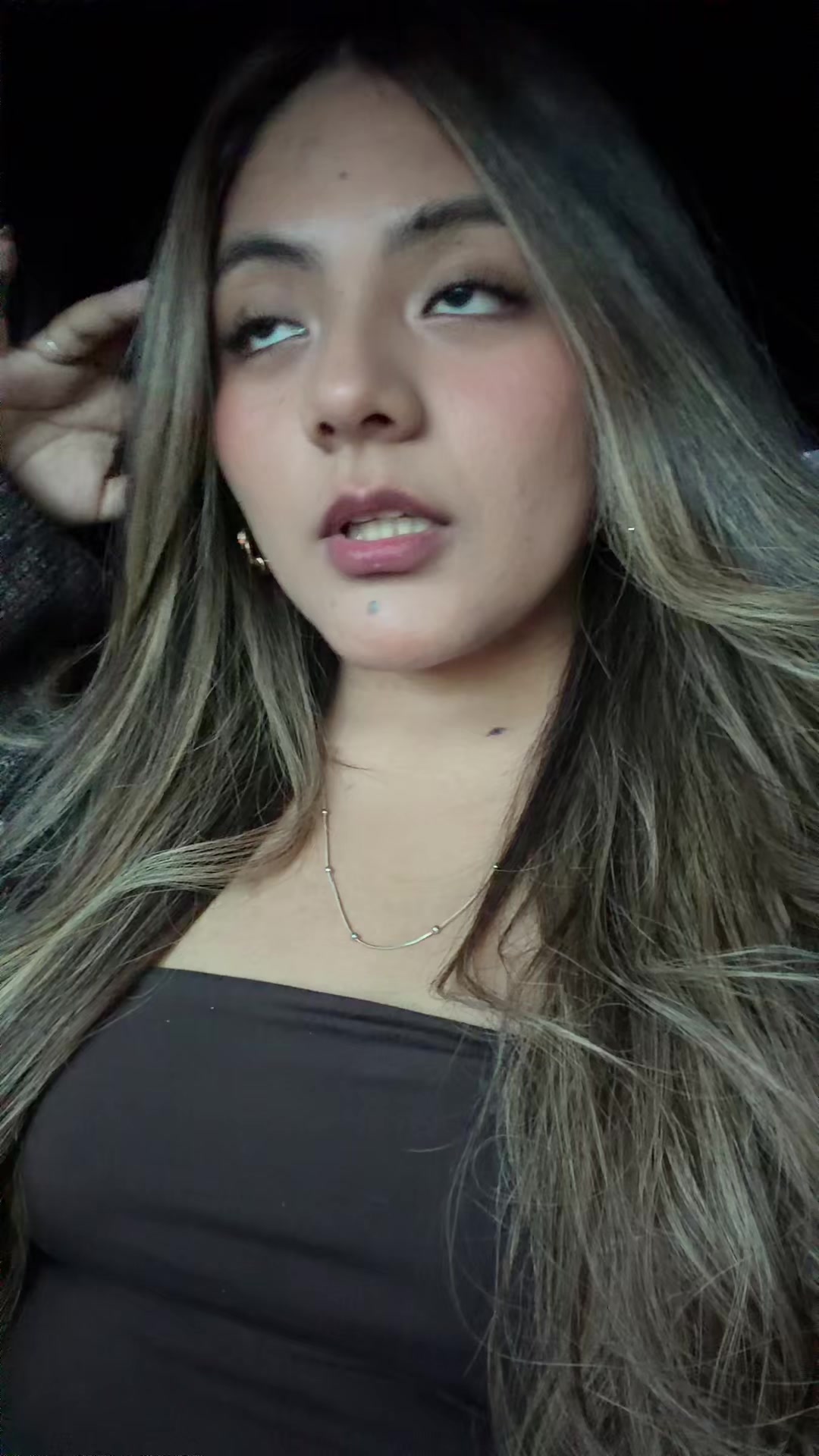 @Vaki