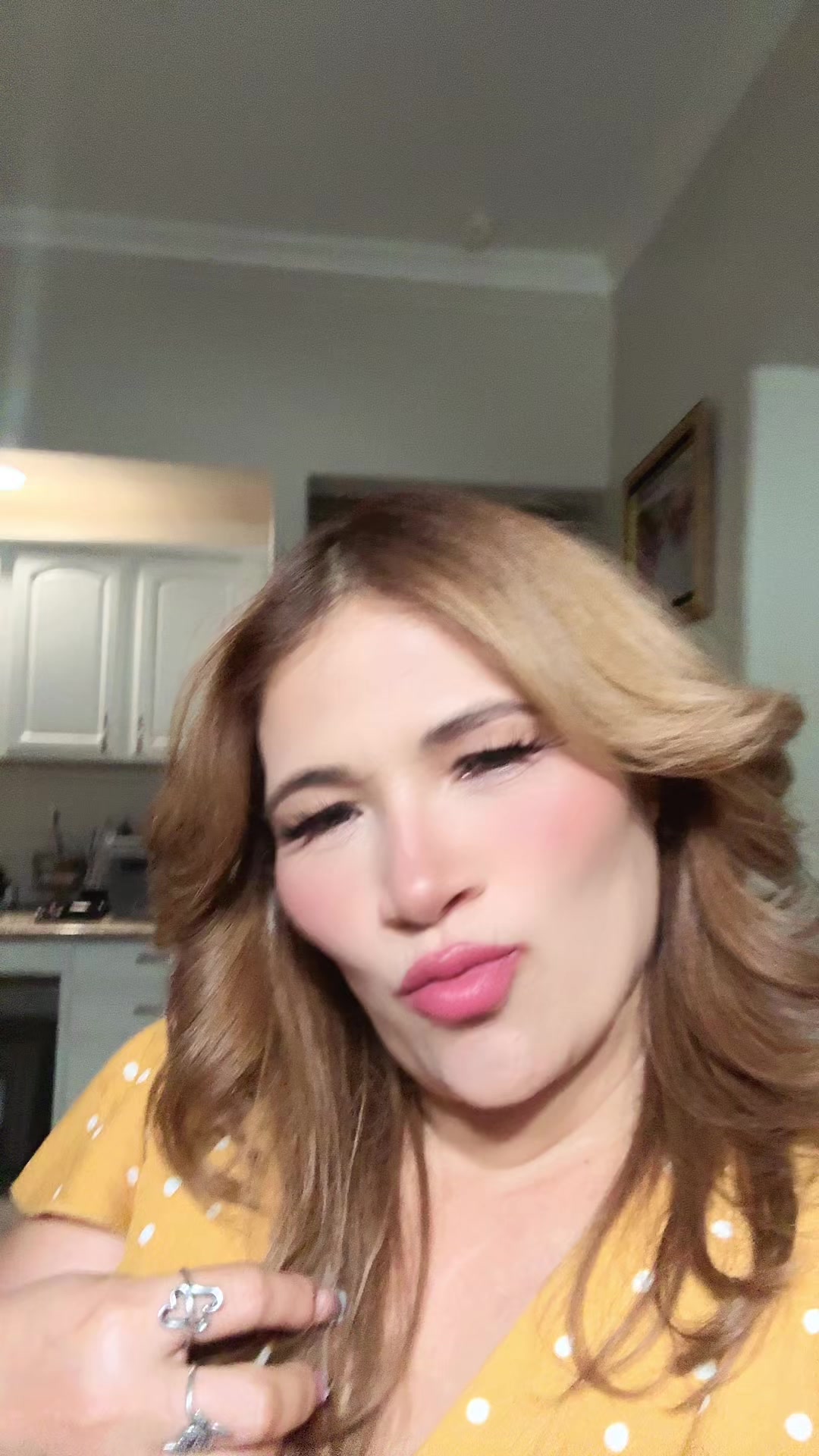 @Iliana