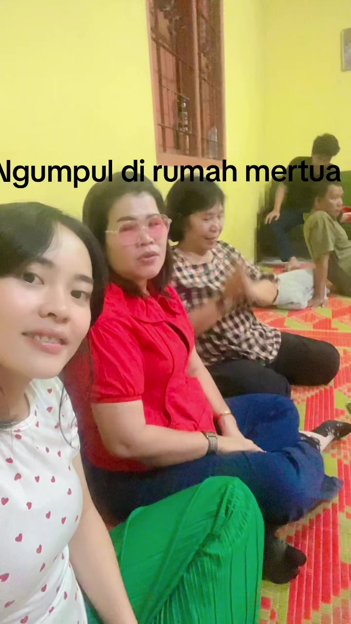 @Etti Br Manullang4rkebaya