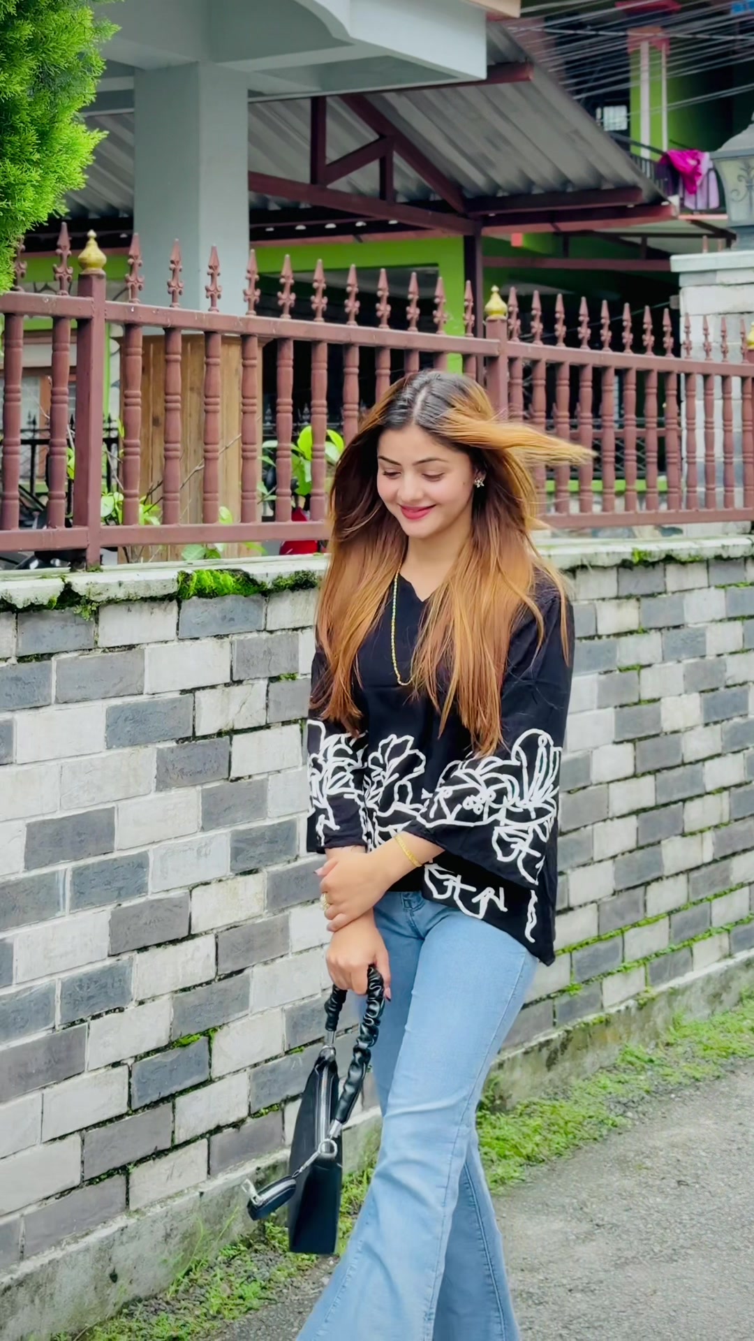 @SandhyaSharma323☀️