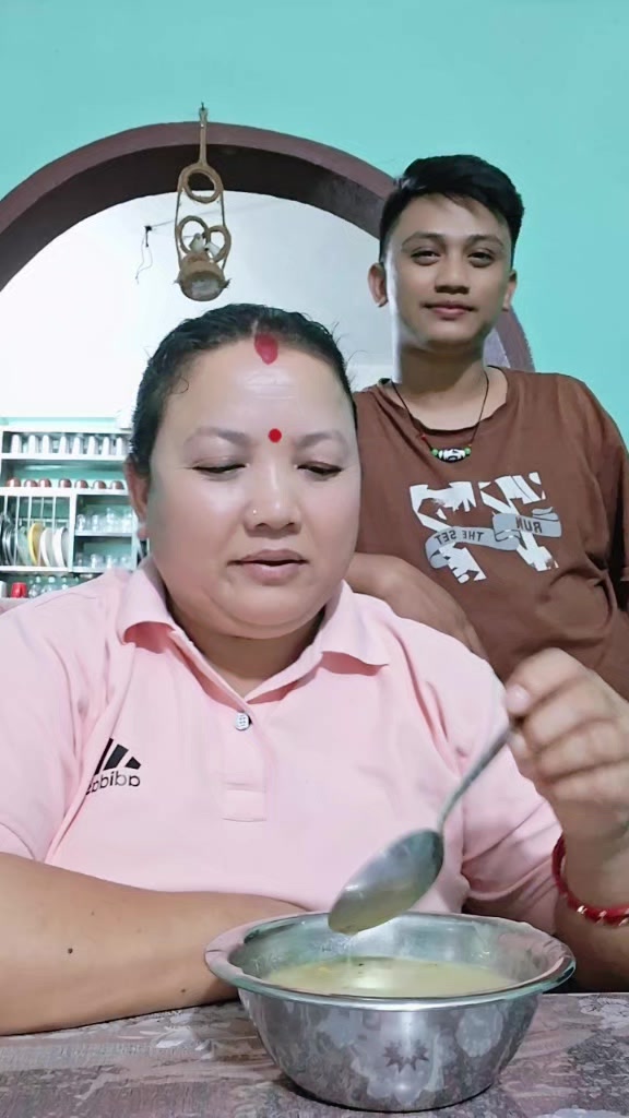 @Maya Gurung