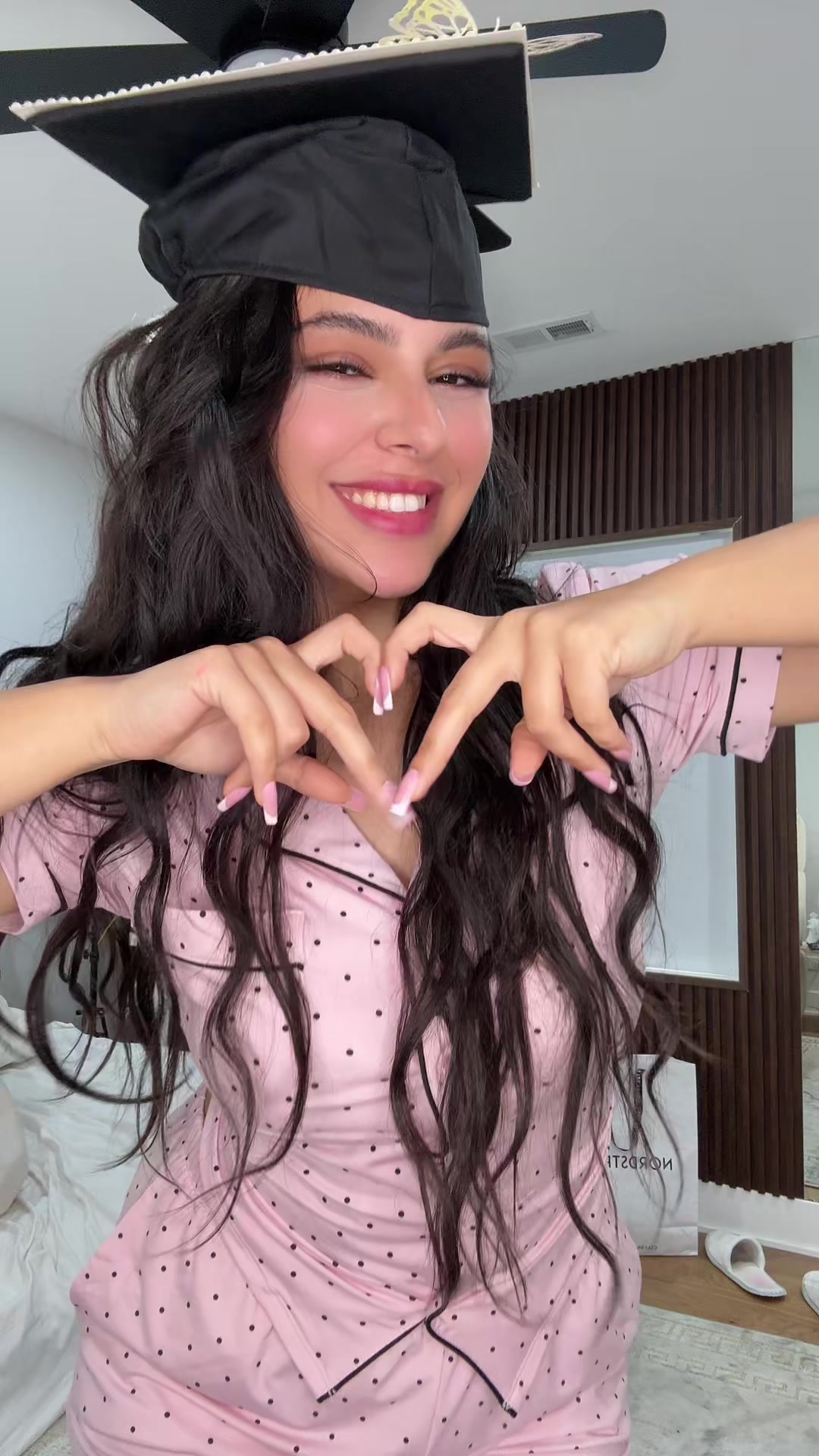 @Lara ๐