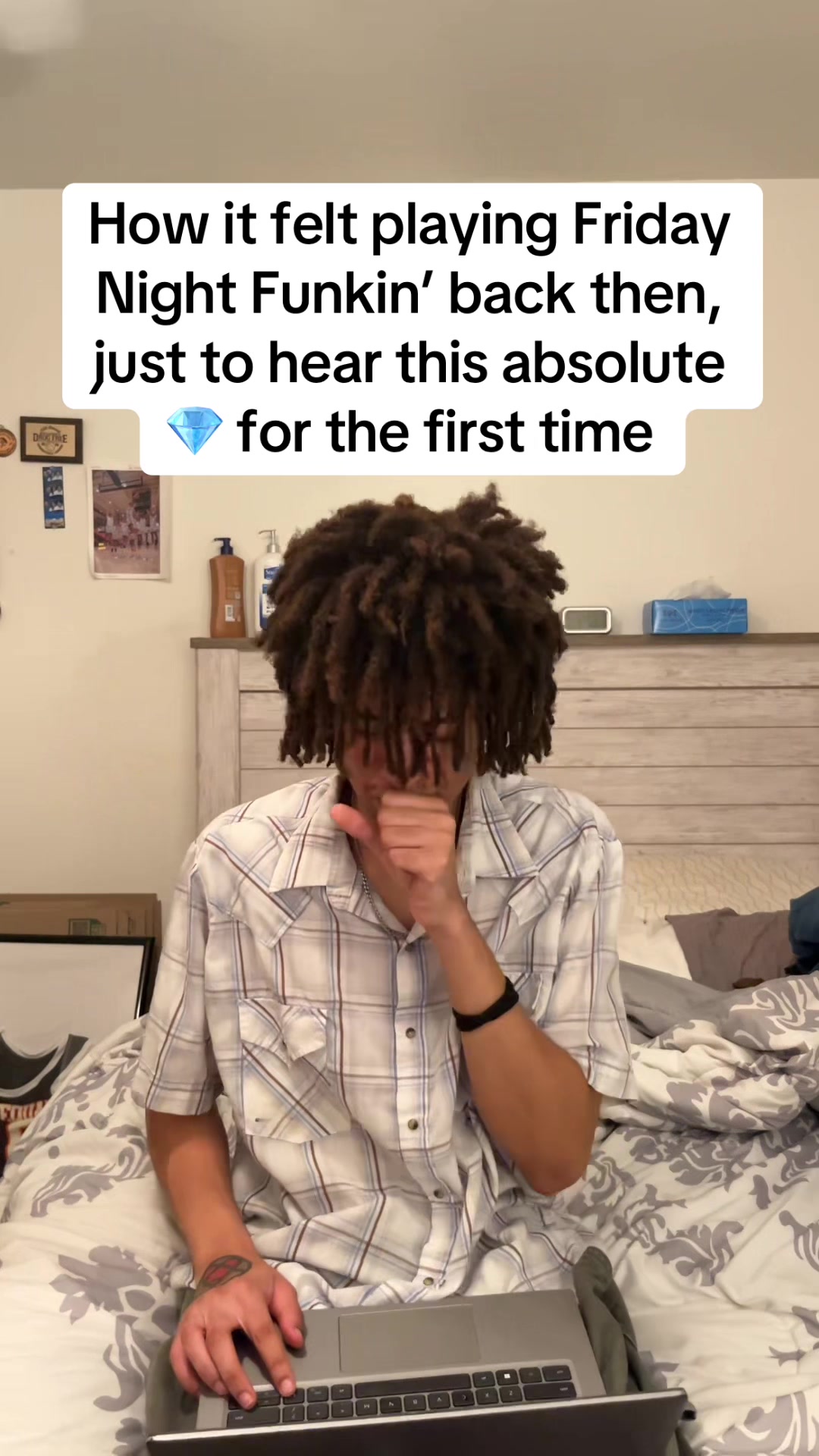@ITZZ$kovie