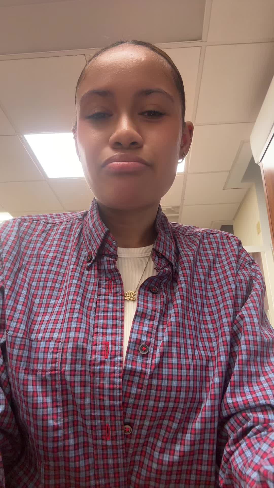 @Myleftcheeck