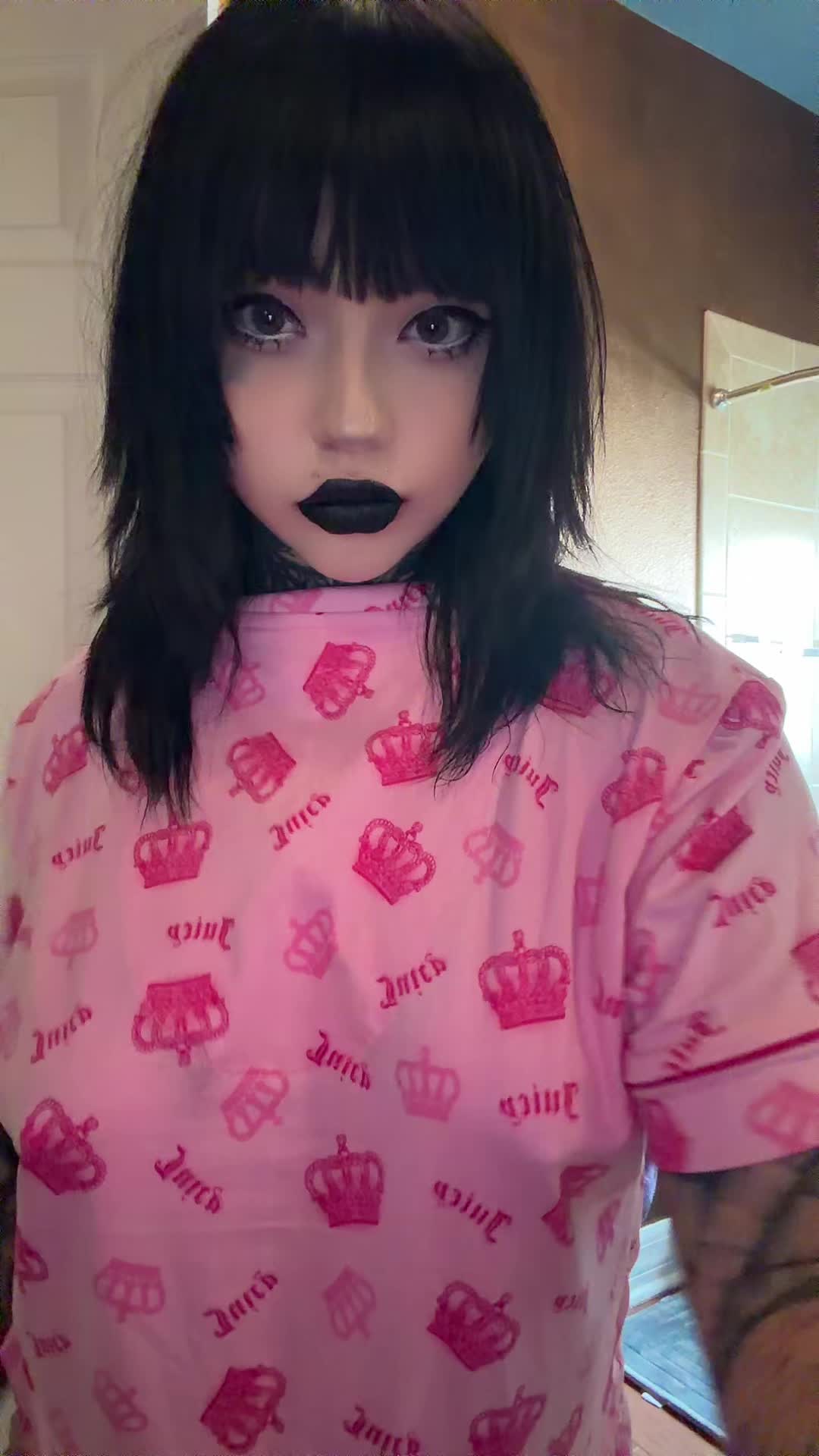 @mothertriplex