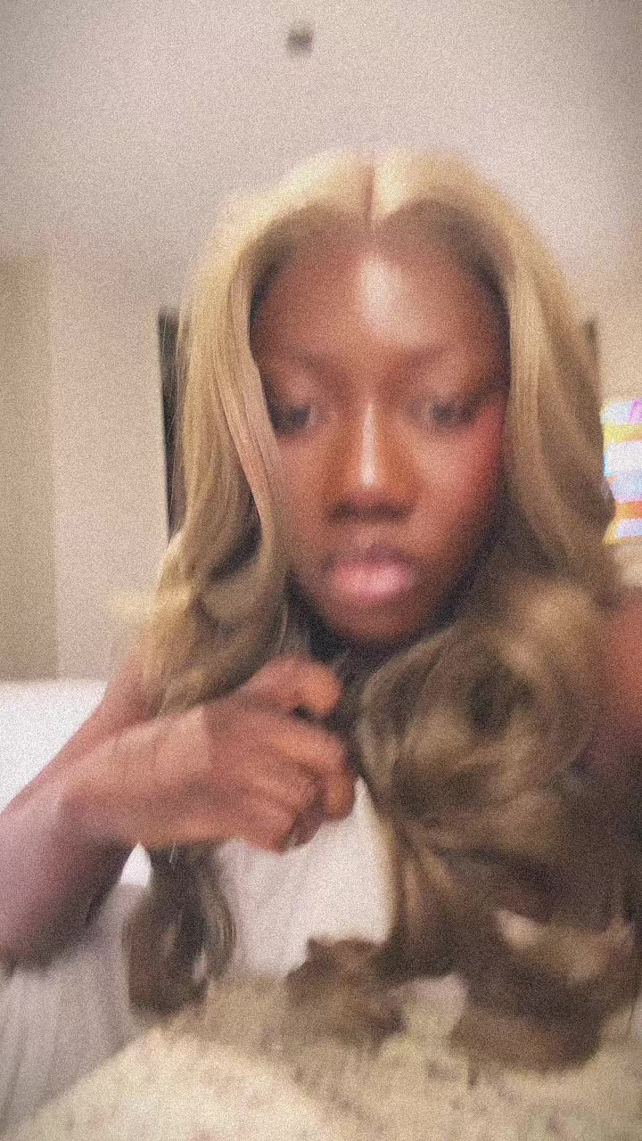 @AKUA ᥫ᭡