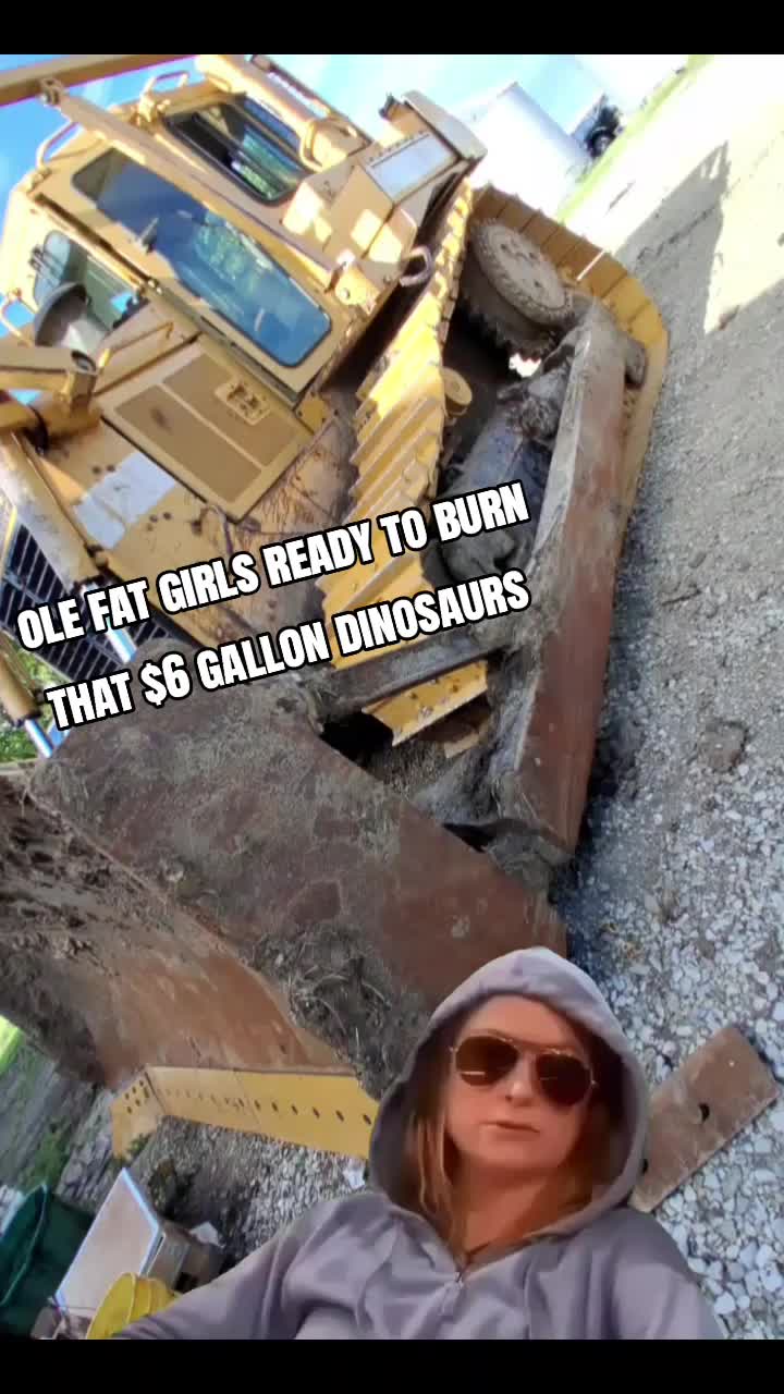 @catskinnerdean