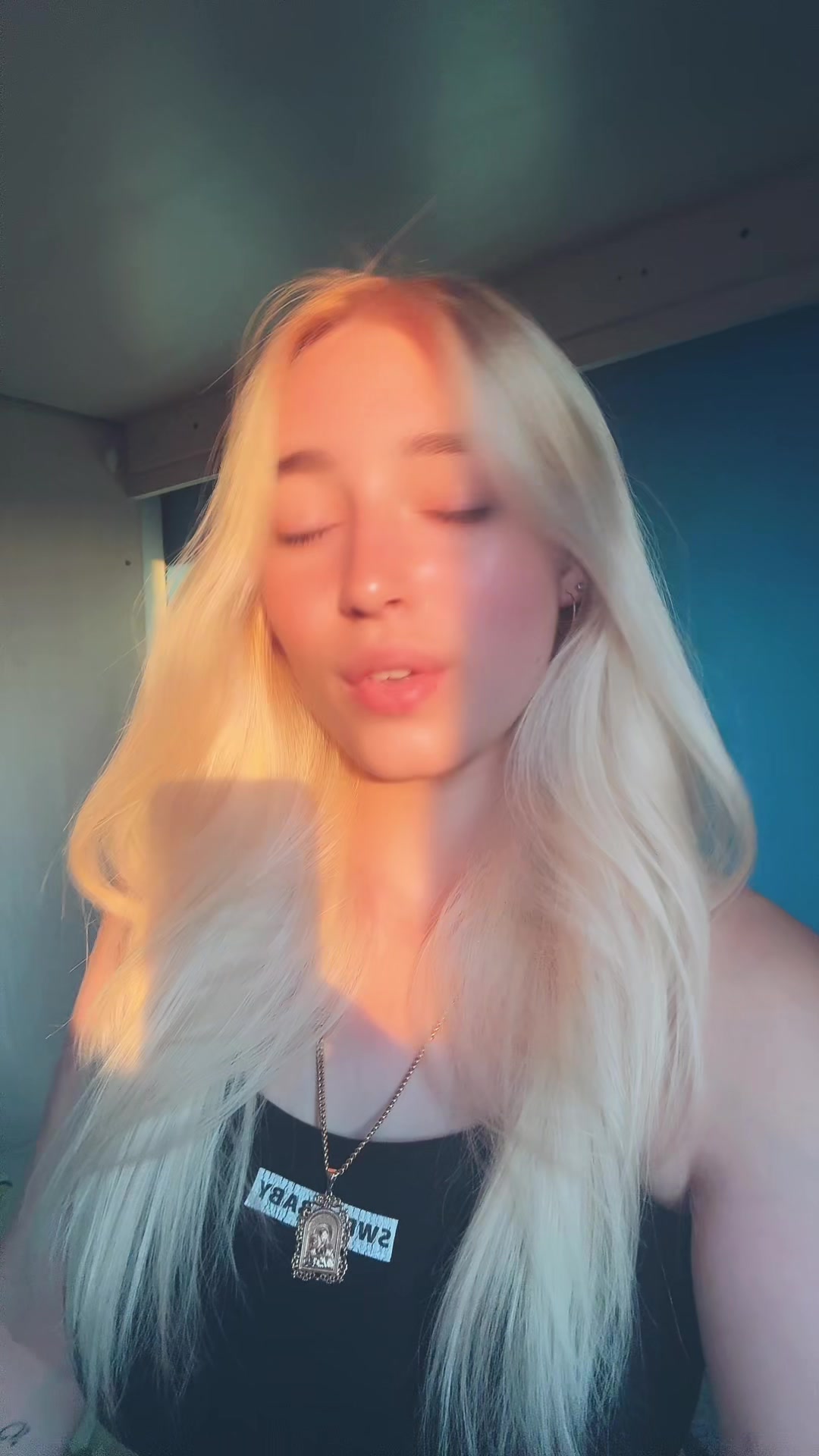 @🫶🏻