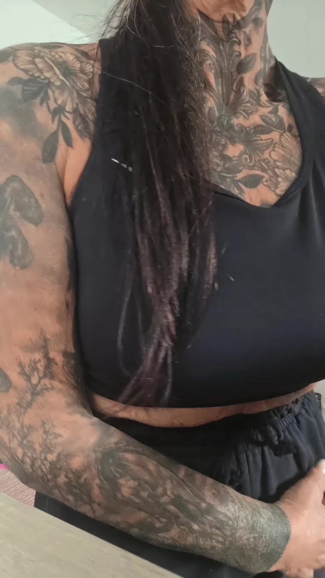 @tiktok michelleshelly
