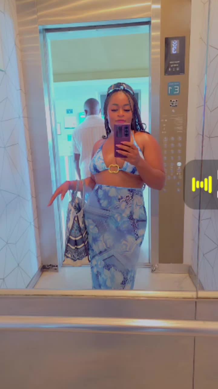 @VivLux