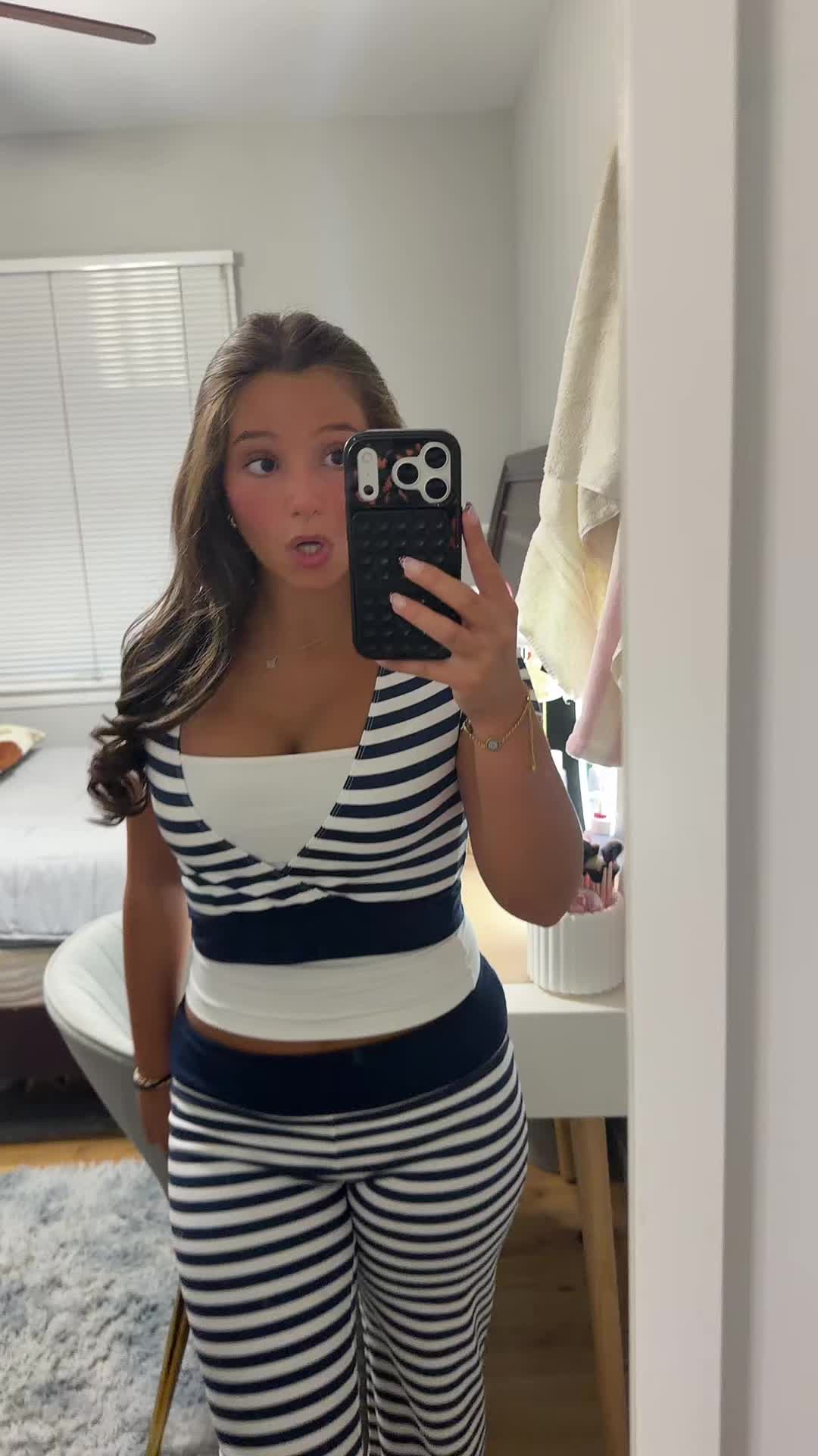@adriana