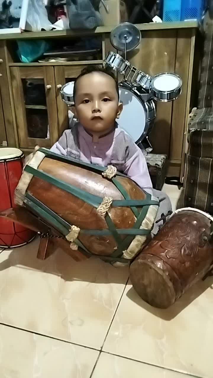 @mamaujangzhafran