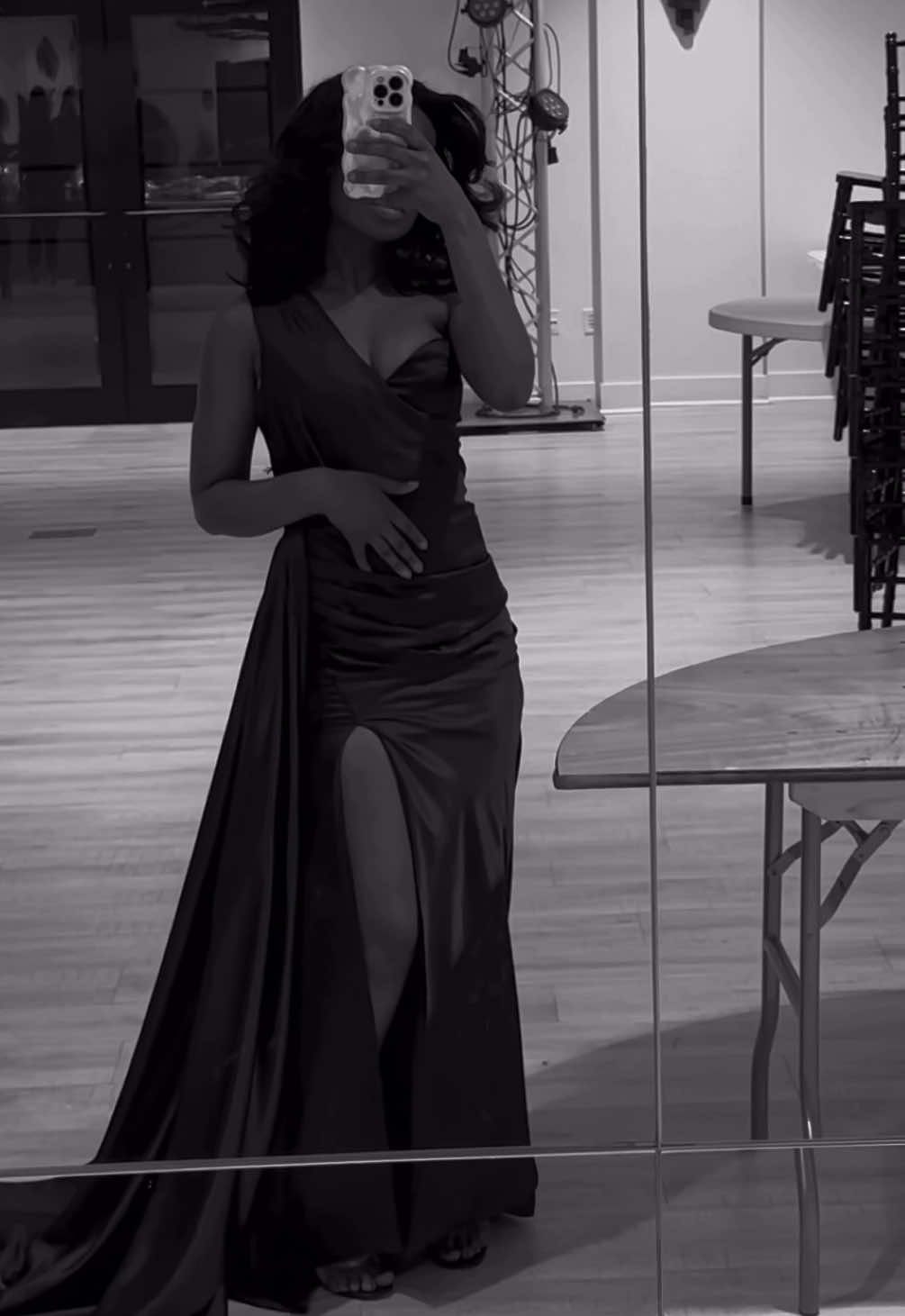 @Auranoire