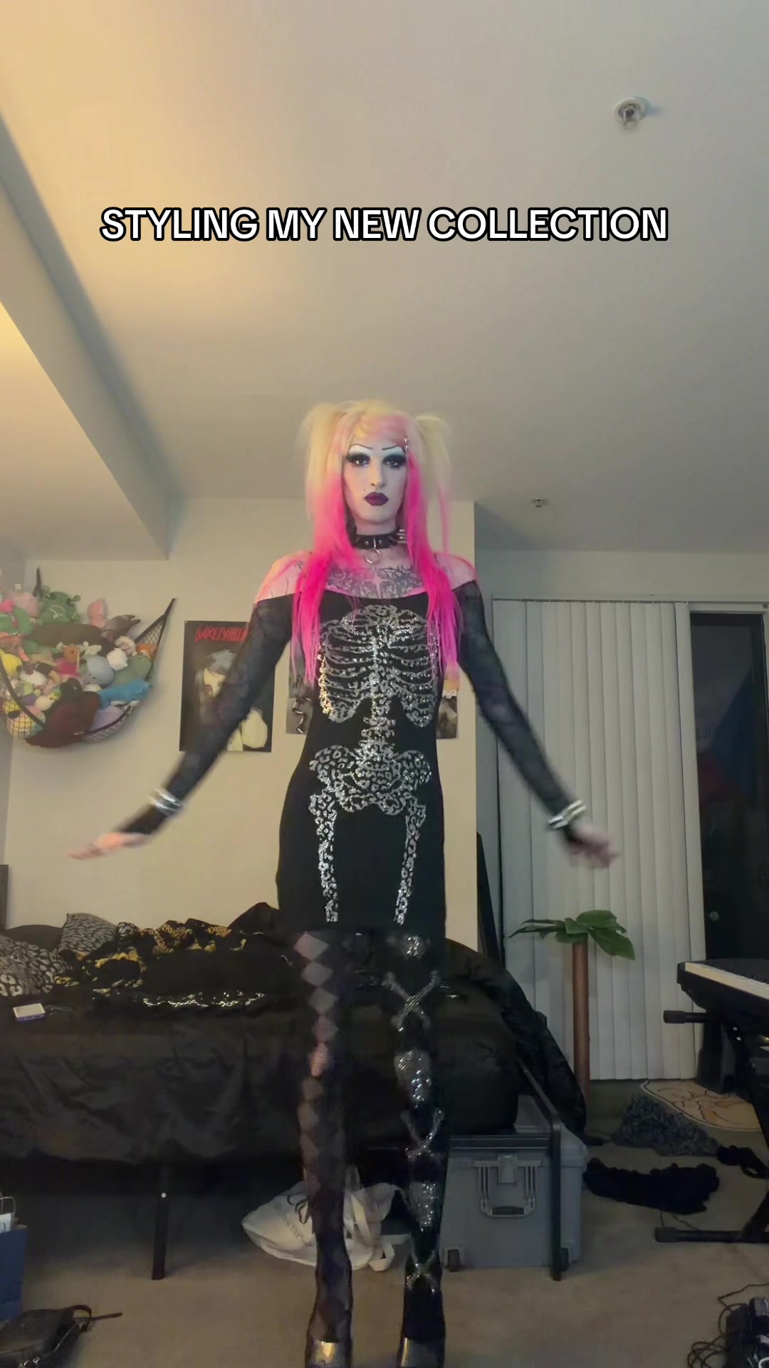 @6arelyhuman