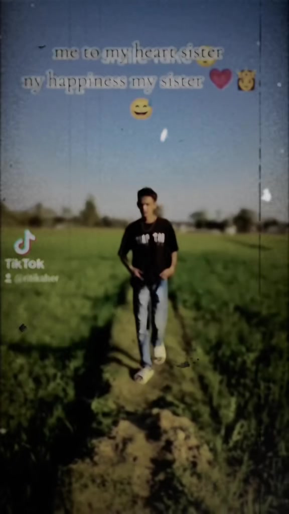 @fav alone 🗯️💐🇳🇵