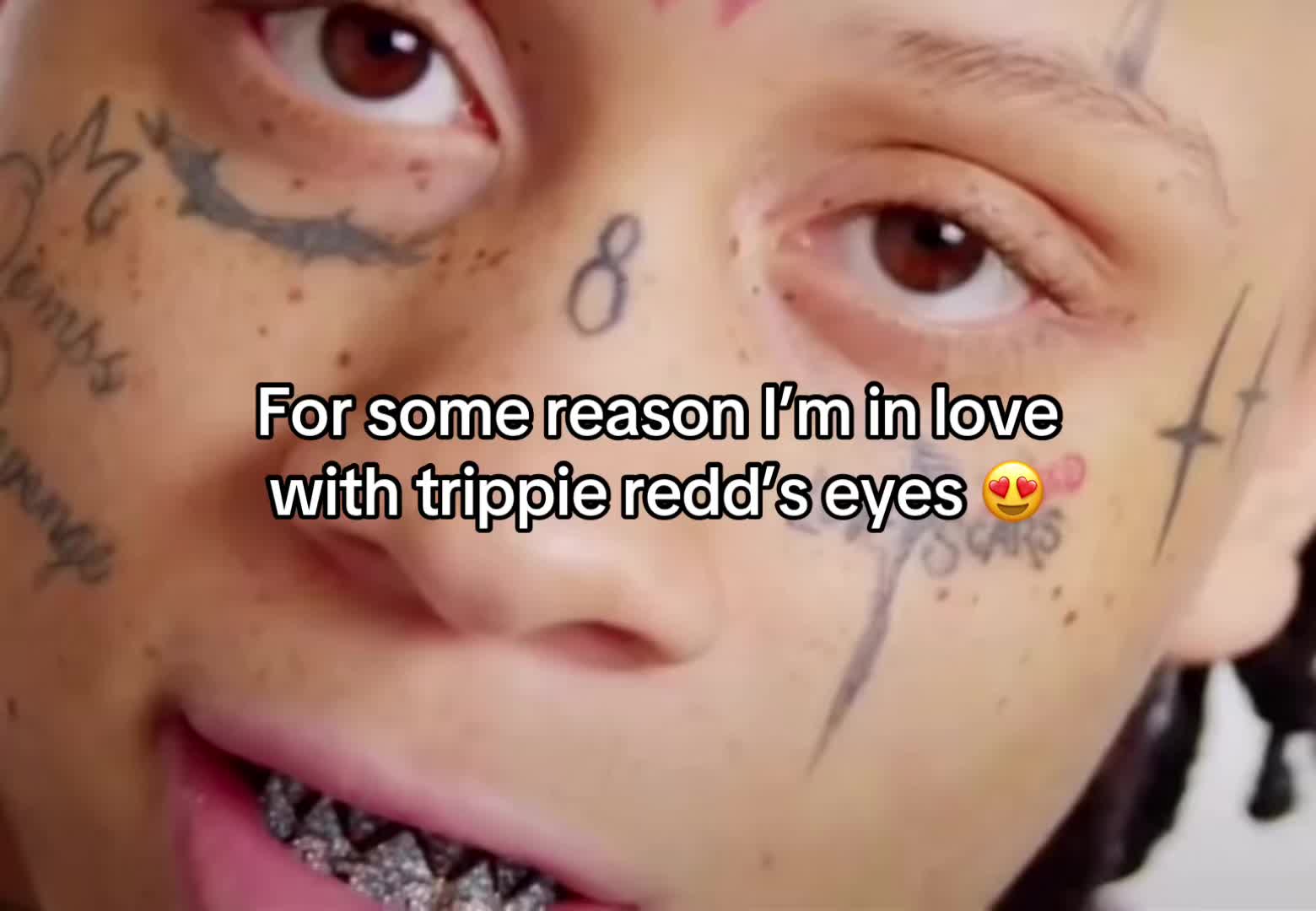 @𝓜𝓲𝓴𝓮𝔂 🐸🎱