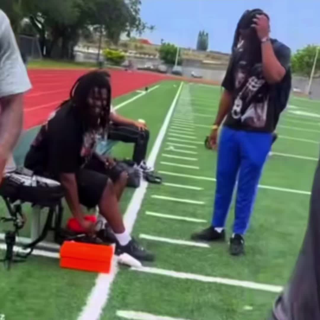 @𝓜𝓲𝓵𝓮𝓼🩸