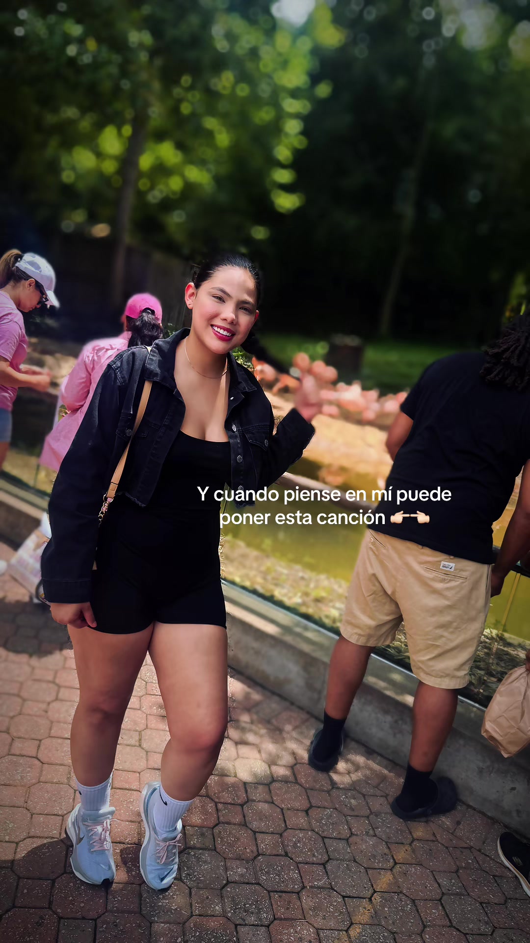@Ana Victoria