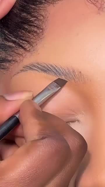@Black_skinmakup