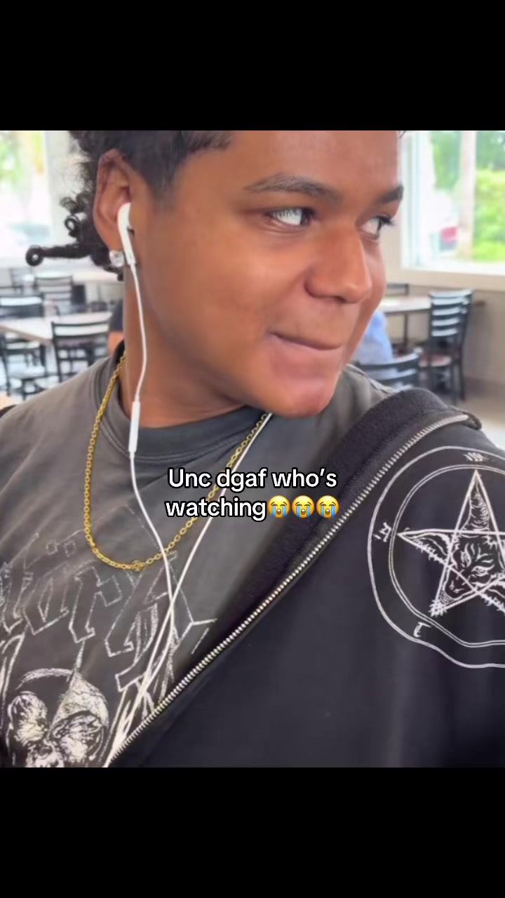 @BU🥷