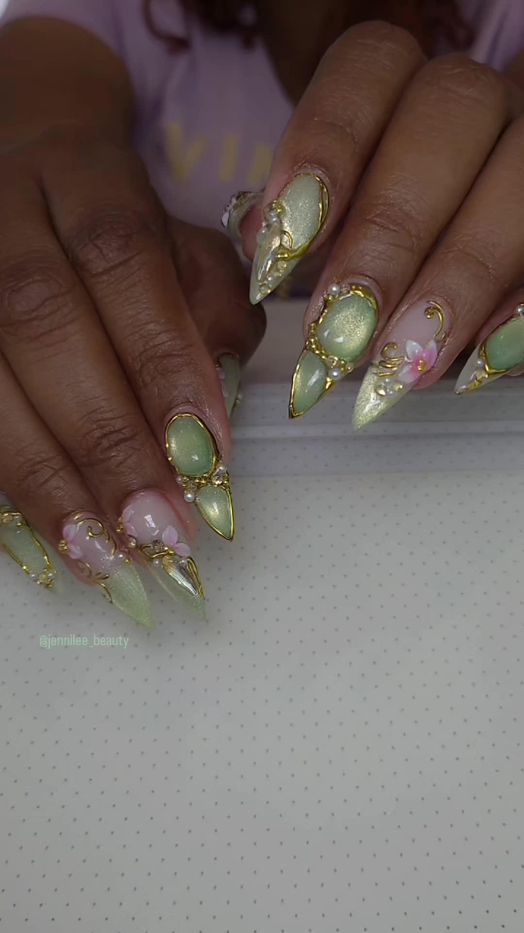 @Jennilee ♡