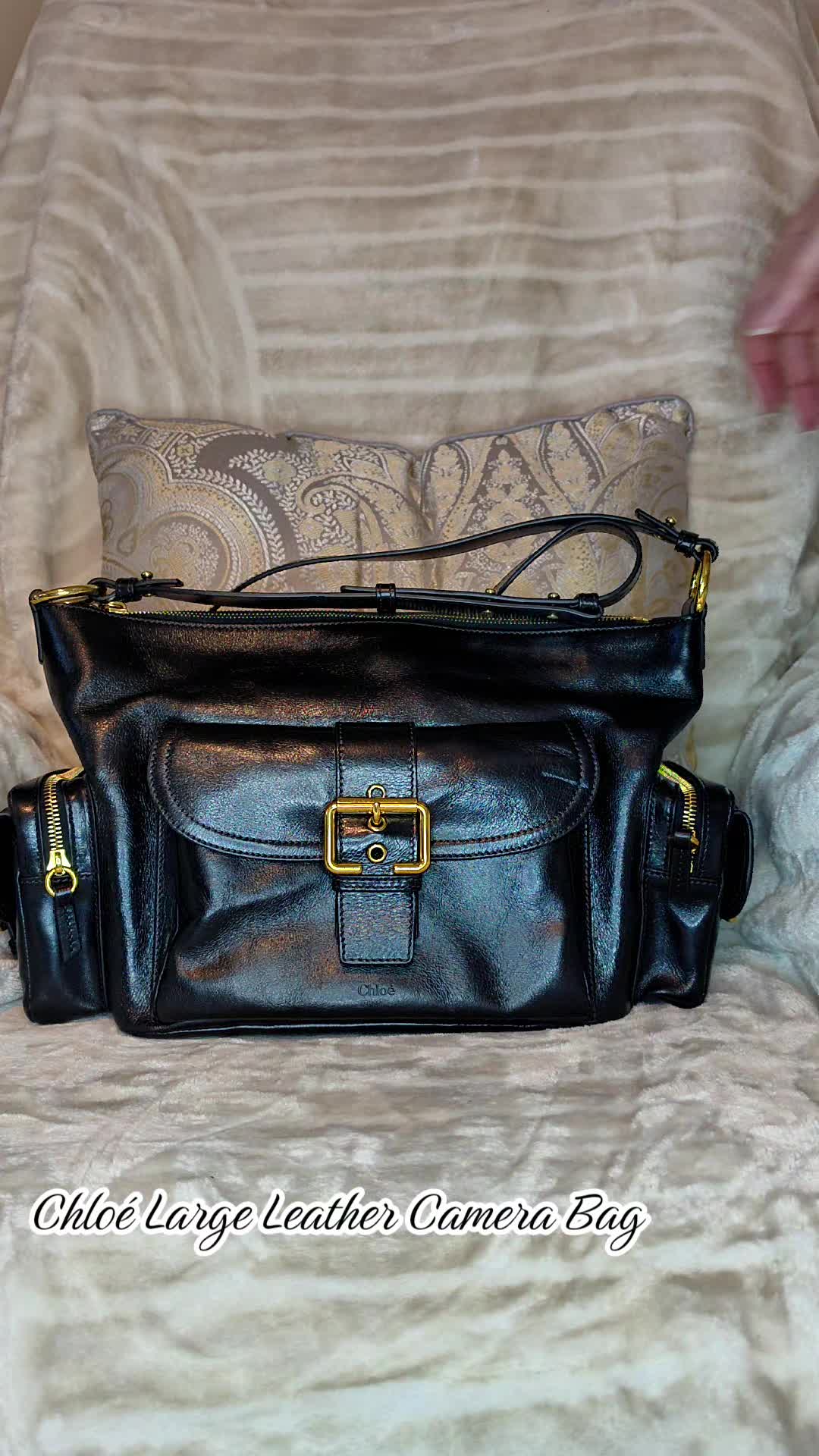 @CoolGirlCarry