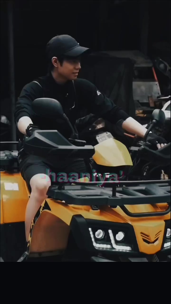 @itsmehaaniya_
