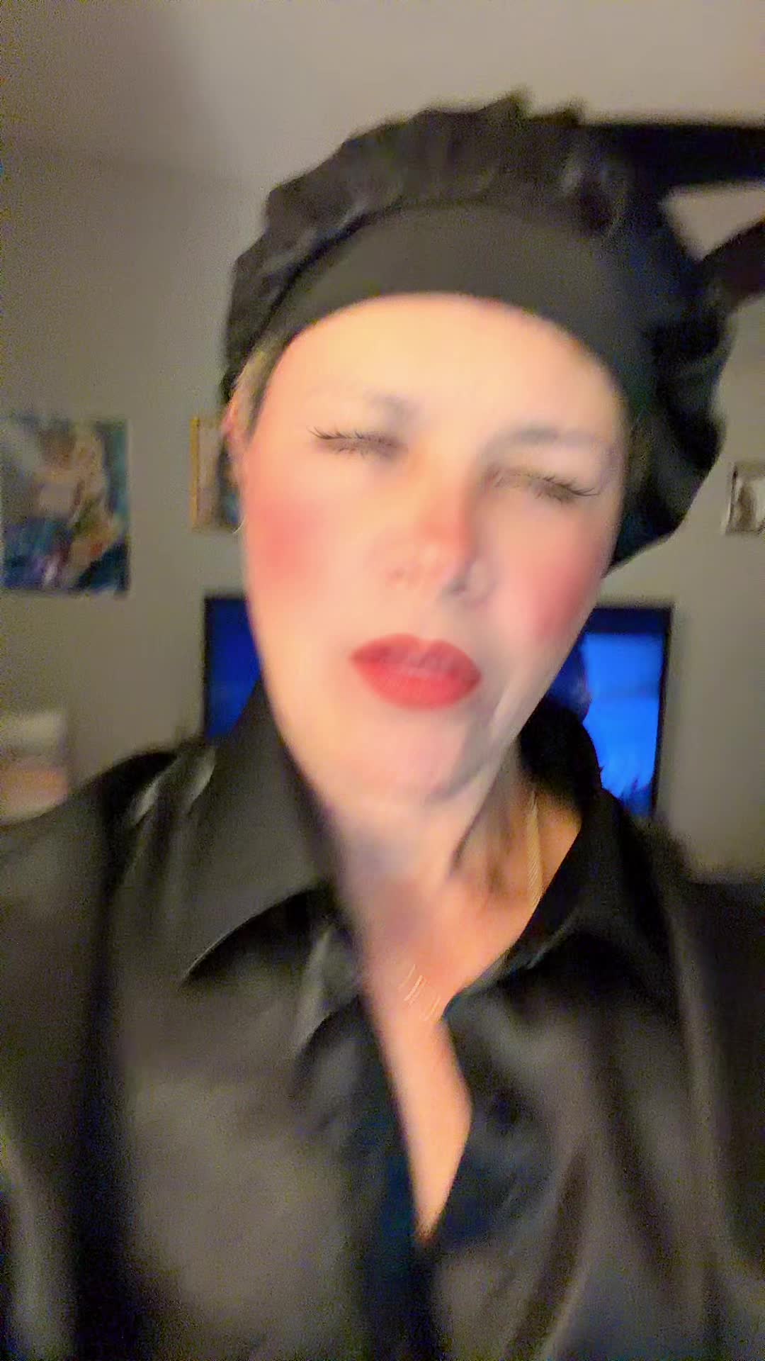 @LizzyRSR