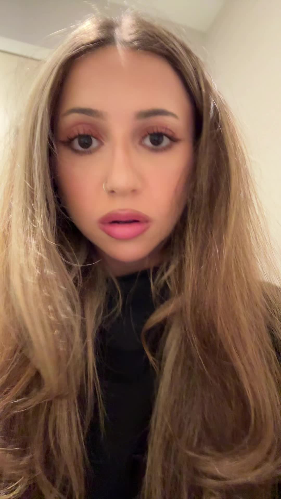 @Noneya
