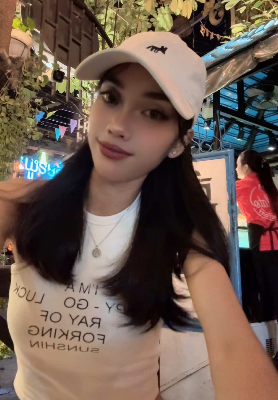@zady( ឧស្សាហ៏ )🐈⬛🇰🇭