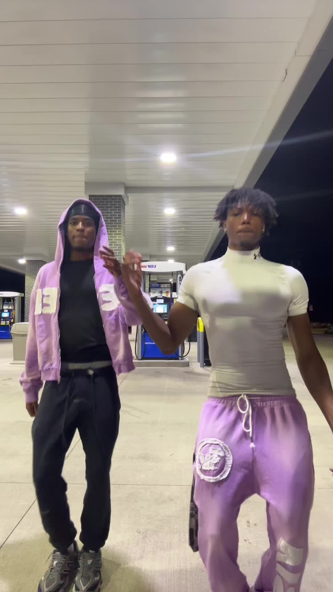 @Dre☣️