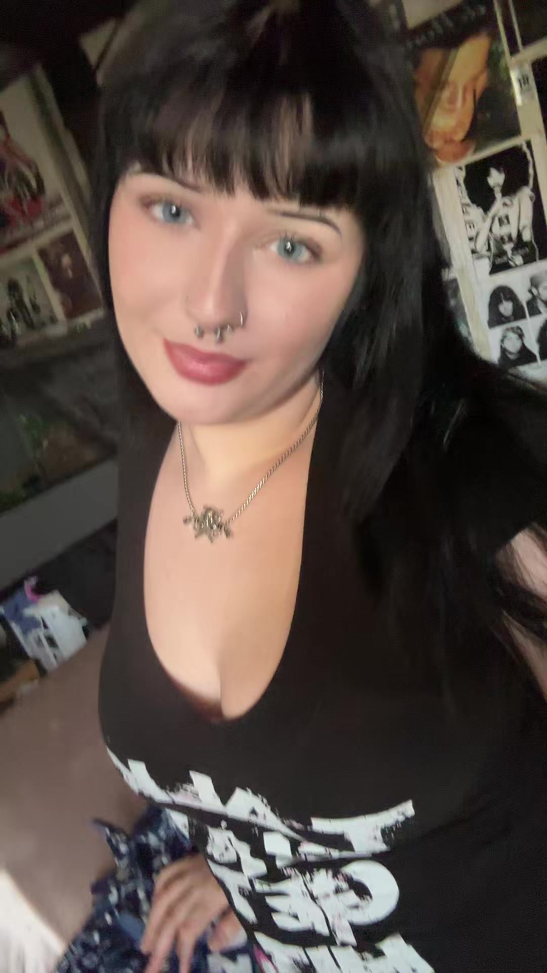 @livingdeadsouls