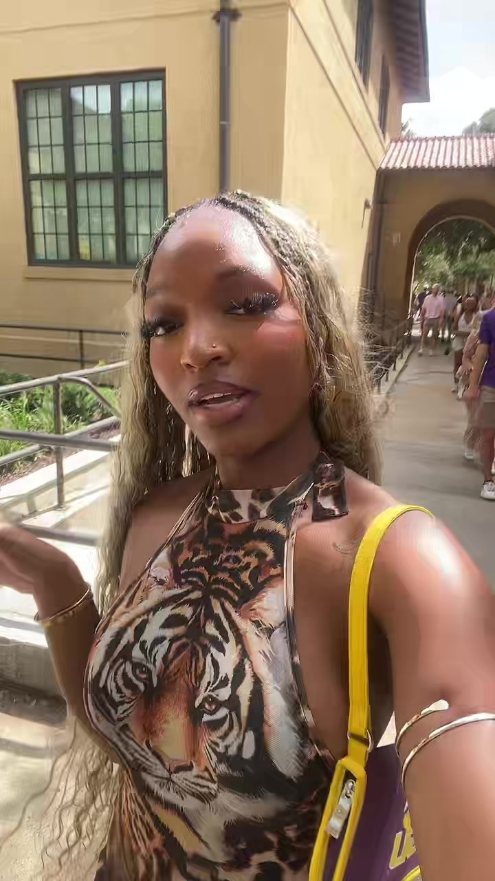 @E