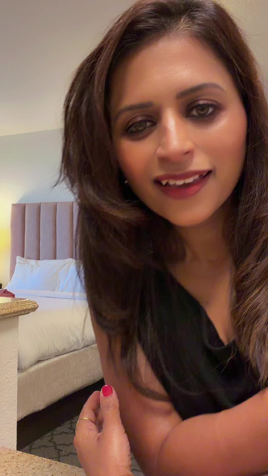 @🧿@earthy.@Vani🧿
