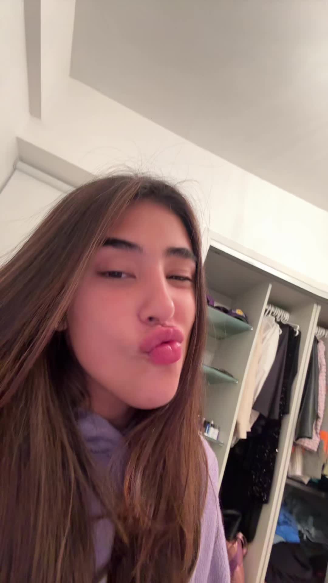 @Lalebarranco