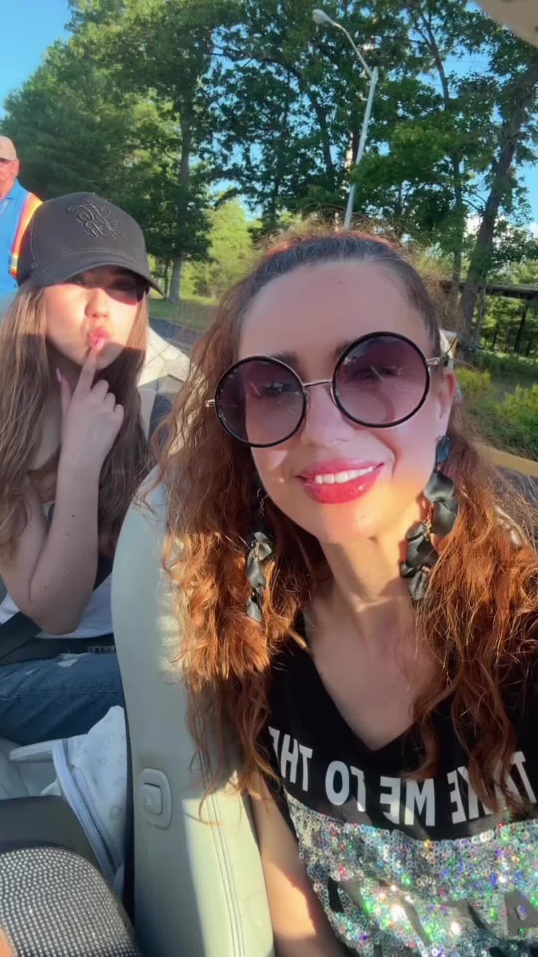 @Julesss