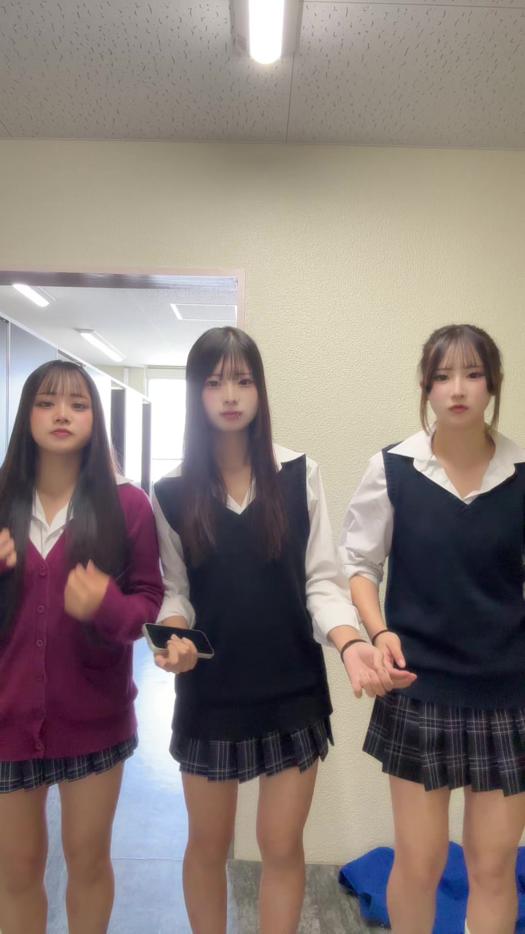 @りこ