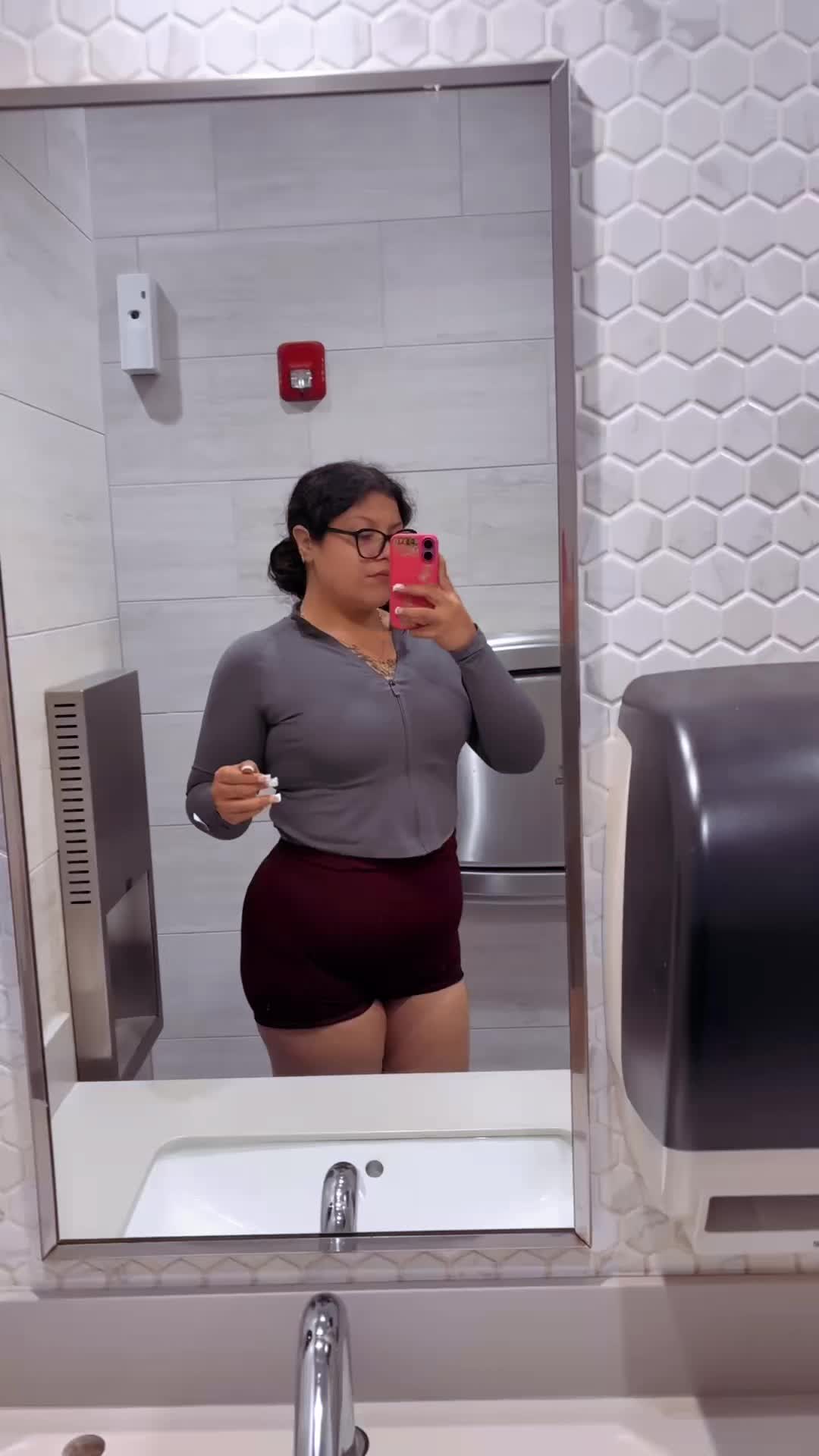 @Maribella🛼🦋